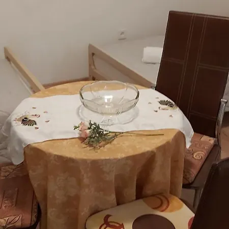 Room-ivann Hostel Split